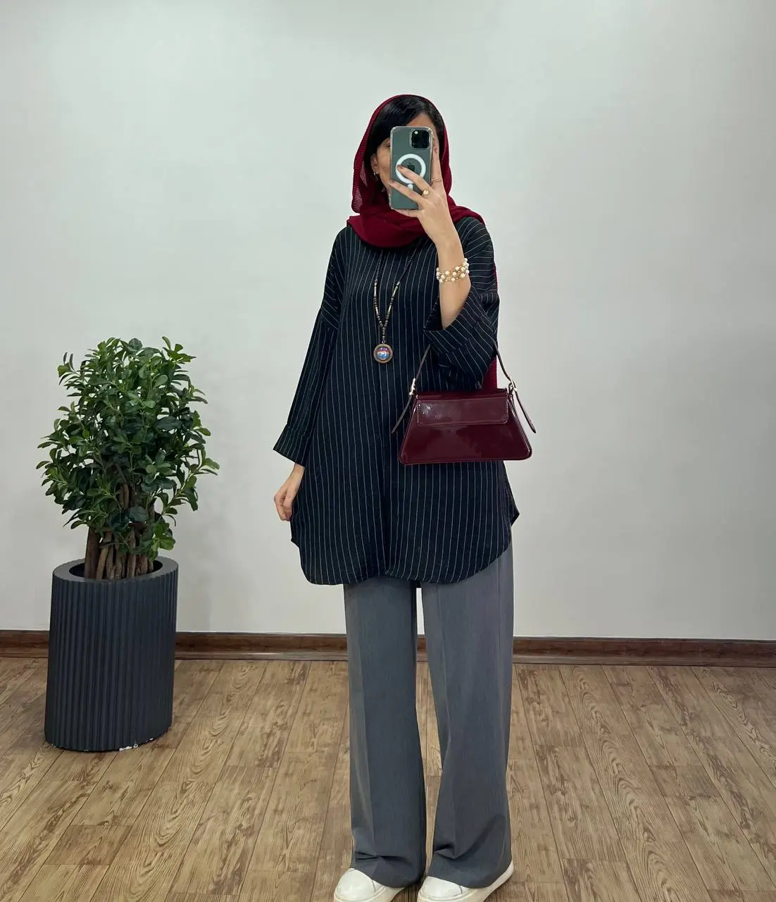 مانتو دکمه مخفی دیپلمات ویونا